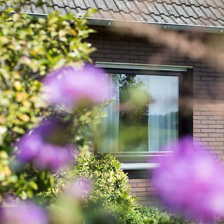 Ferienhaus "Sonne Im Gruenen" Lindern Luaran gambar